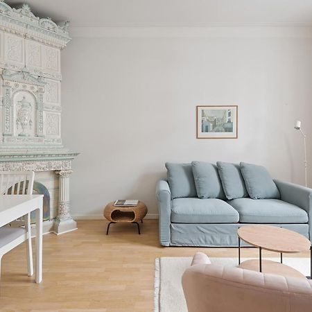 Wehost Fabulous 2Br In Prestigious Punavuori @Iso Roobertinkatu 26 Helsinki Exterior photo