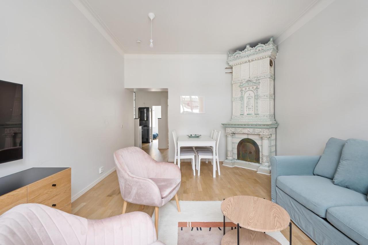 Wehost Fabulous 2Br In Prestigious Punavuori @Iso Roobertinkatu 26 Helsinki Exterior photo